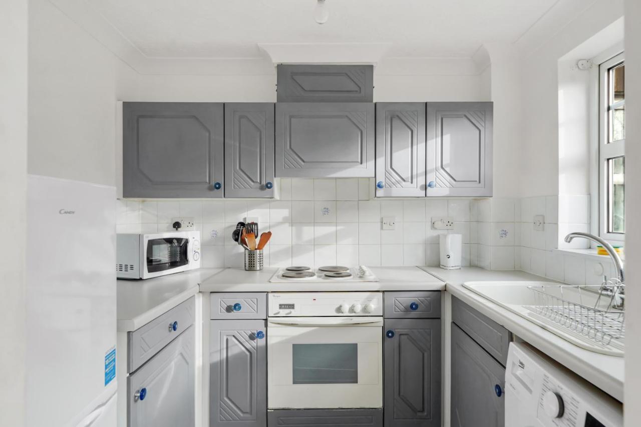 Апартаменты Cozy Luton Town Centre Retreat Экстерьер фото